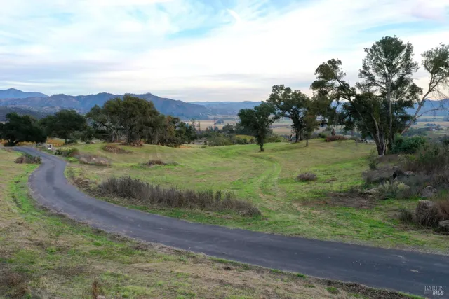 $2,100,000 | 500 Artisan Circle, Geyserville, CA 95441