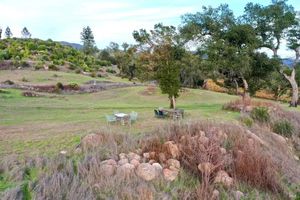$2,100,000 | 500 Artisan Circle, Geyserville, CA 95441