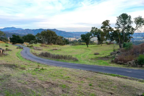 $2,100,000 | 500 Artisan Circle, Geyserville, CA 95441