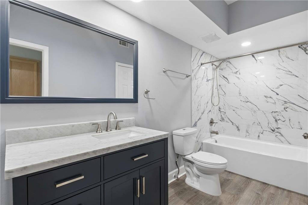 3777 Peachtree Road Northeast, Unit 1438 Atlanta, GA 30319 - Photo 26 of 49