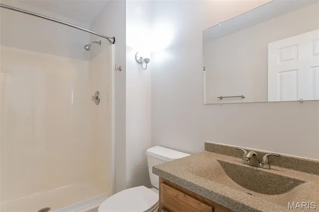 $2,295 | 1094 Eagle Nest Drive, Festus, MO 63028