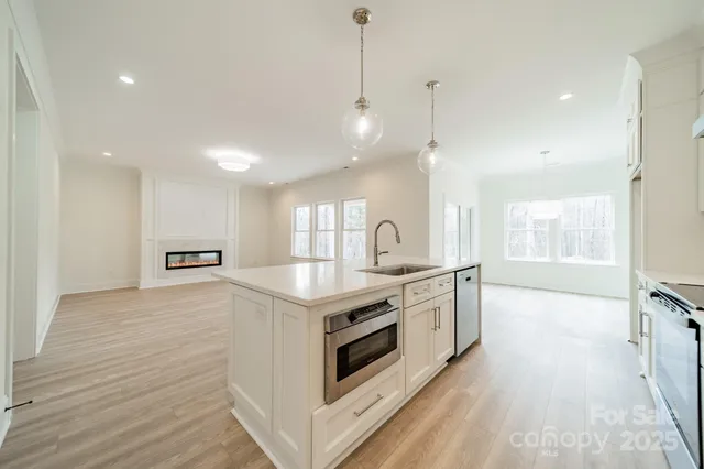 $515,000 | 812 Hardin Street, Lancaster, SC 29720