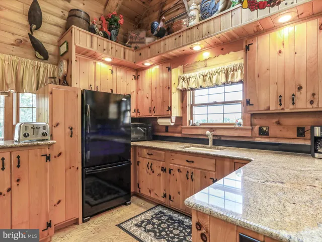 $1,000,000 | 14122 Mercersburg Road, Clear Spring, MD 21722