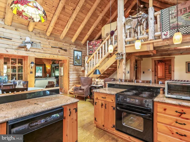 $1,000,000 | 14122 Mercersburg Road, Clear Spring, MD 21722