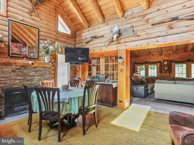 $1,000,000 | 14122 Mercersburg Road, Clear Spring, MD 21722