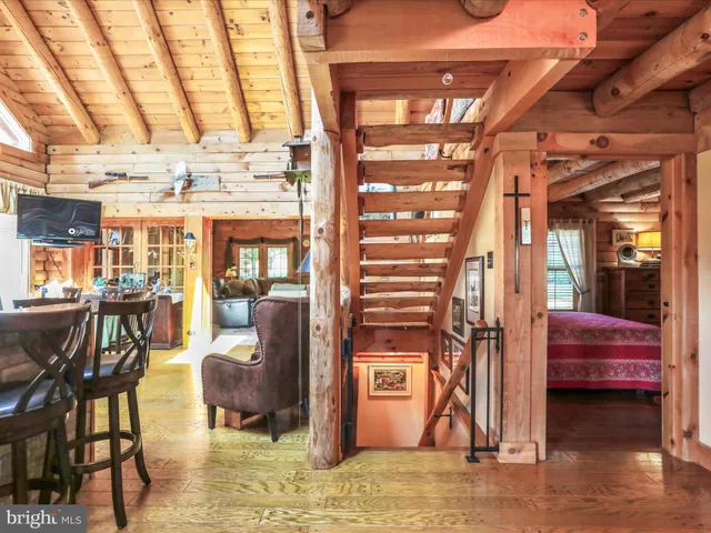 $1,000,000 | 14122 Mercersburg Road, Clear Spring, MD 21722