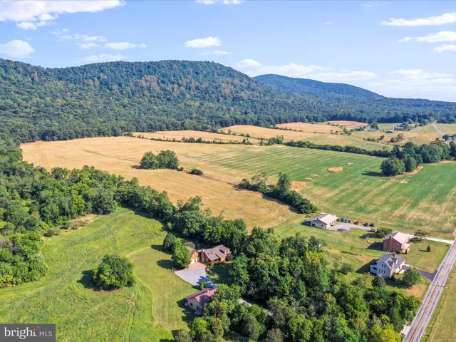 $1,000,000 | 14122 Mercersburg Road, Clear Spring, MD 21722