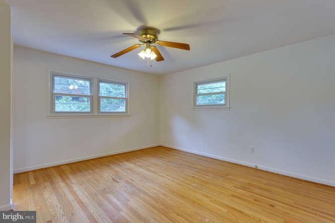 7002 Churchill Road McLean, VA 22101 - Photo 13 of 20 Bath Master