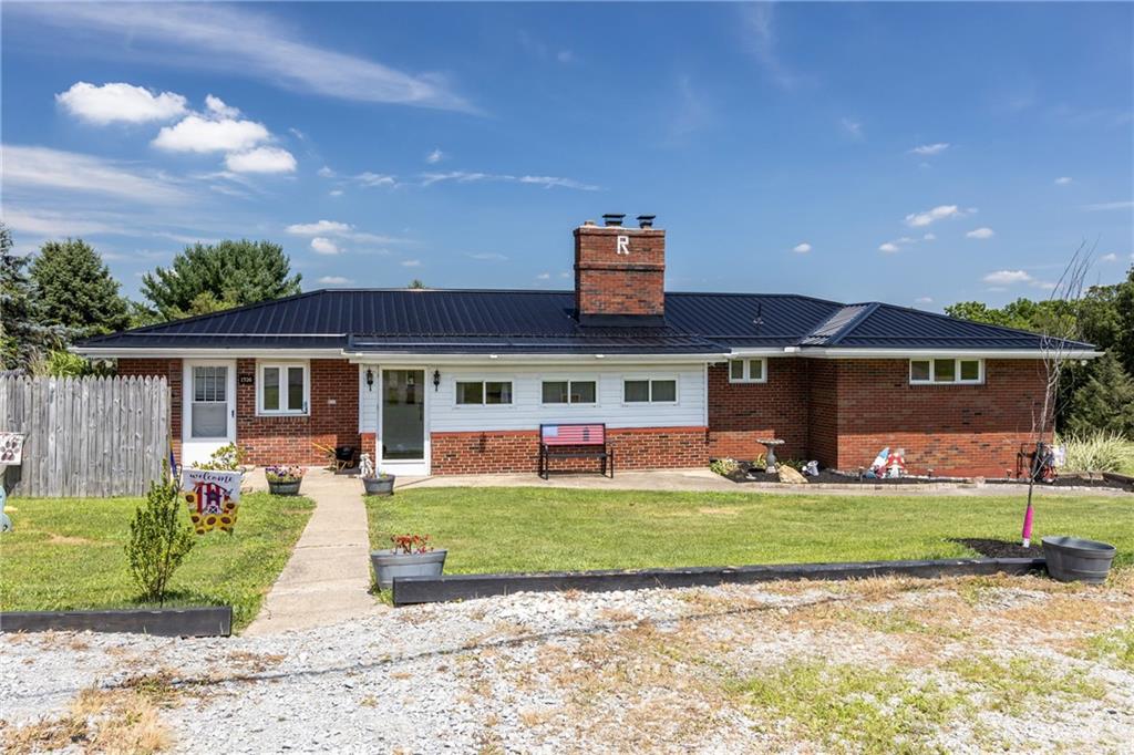 1526 Millers Run Road McDonald, PA 15057 - Photo 2 of 39 Gallery Image 2