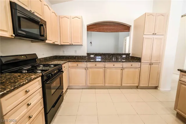 $1,945 | 6781 Graceda Street, Las Vegas, NV 89148