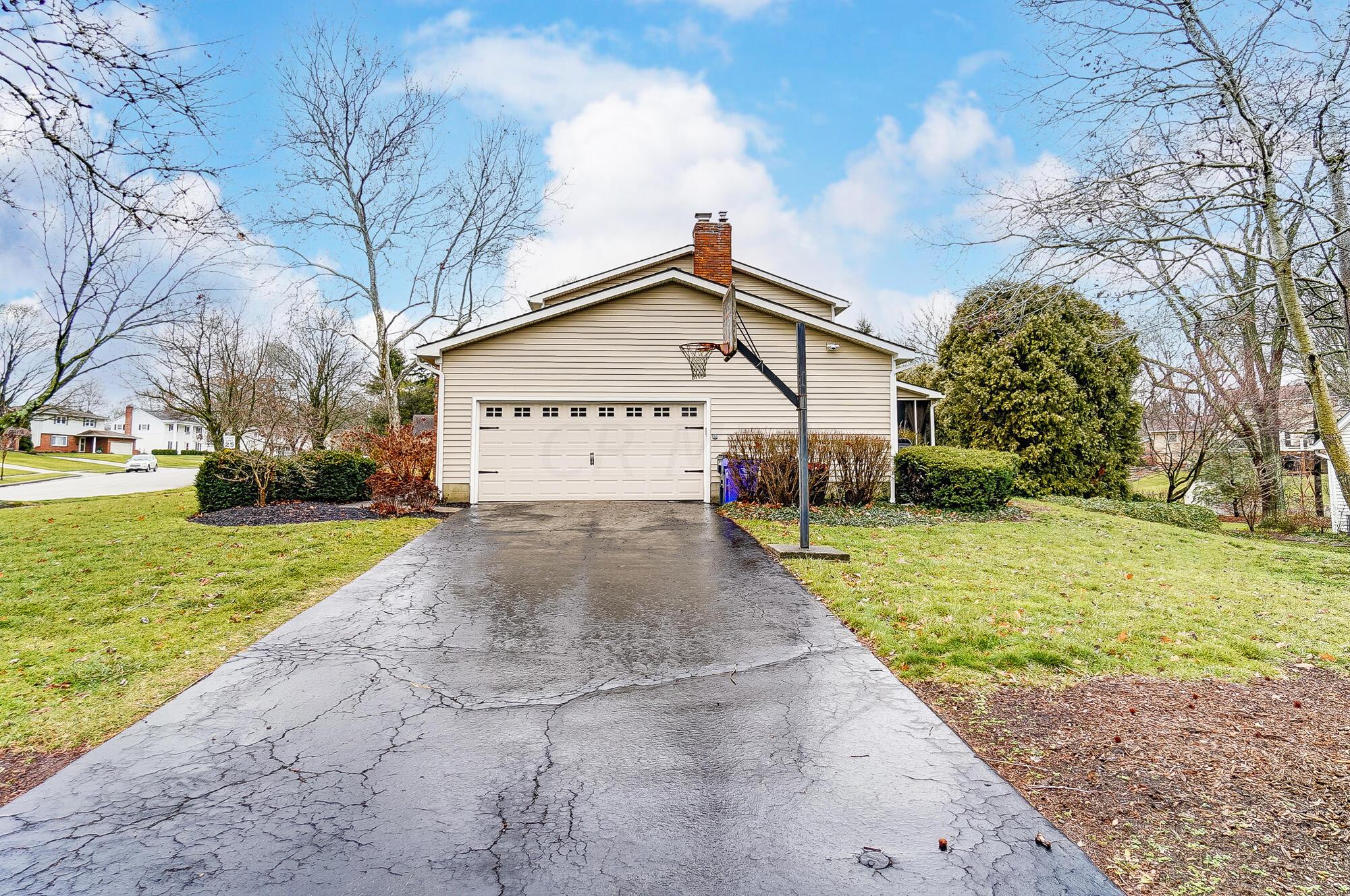 1200 Windham Road Columbus, OH 43220 - Photo 83 of 84 087