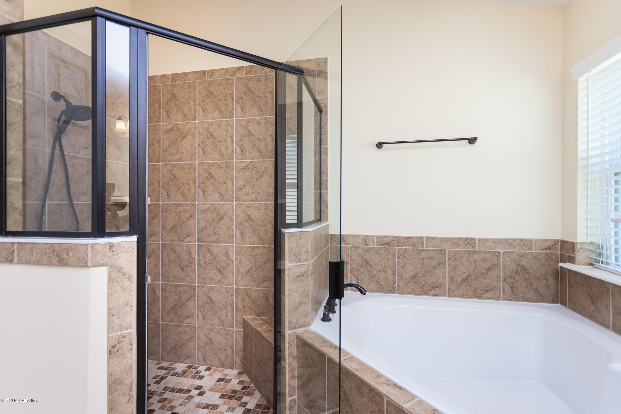 1199 Camp Ridge Lane Middleburg, FL 32068 - Photo 13 of 35 Master Bath