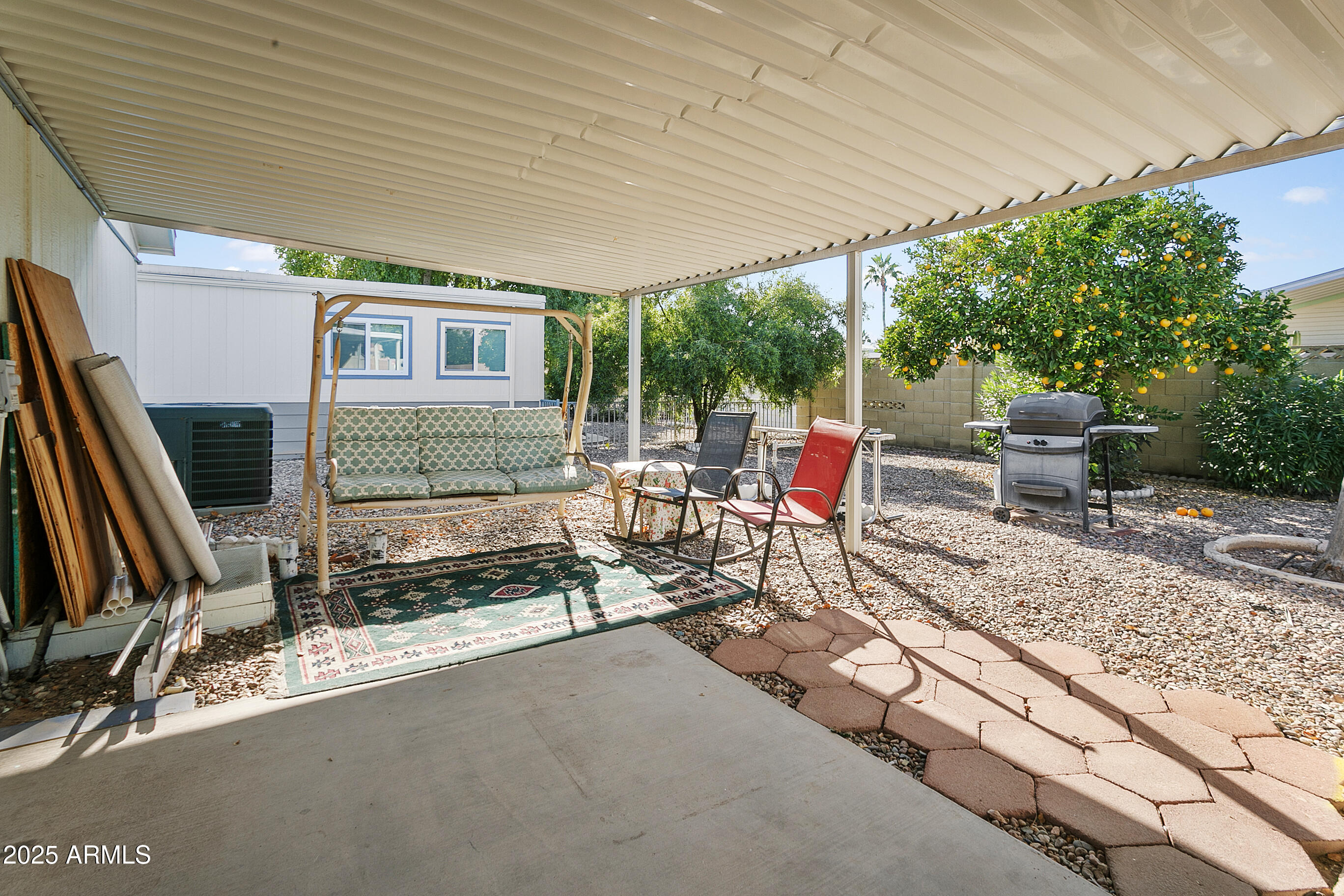 16416 North 33rd Way Phoenix, AZ 85032 - Photo 26 of 31 a garden view with a seating space