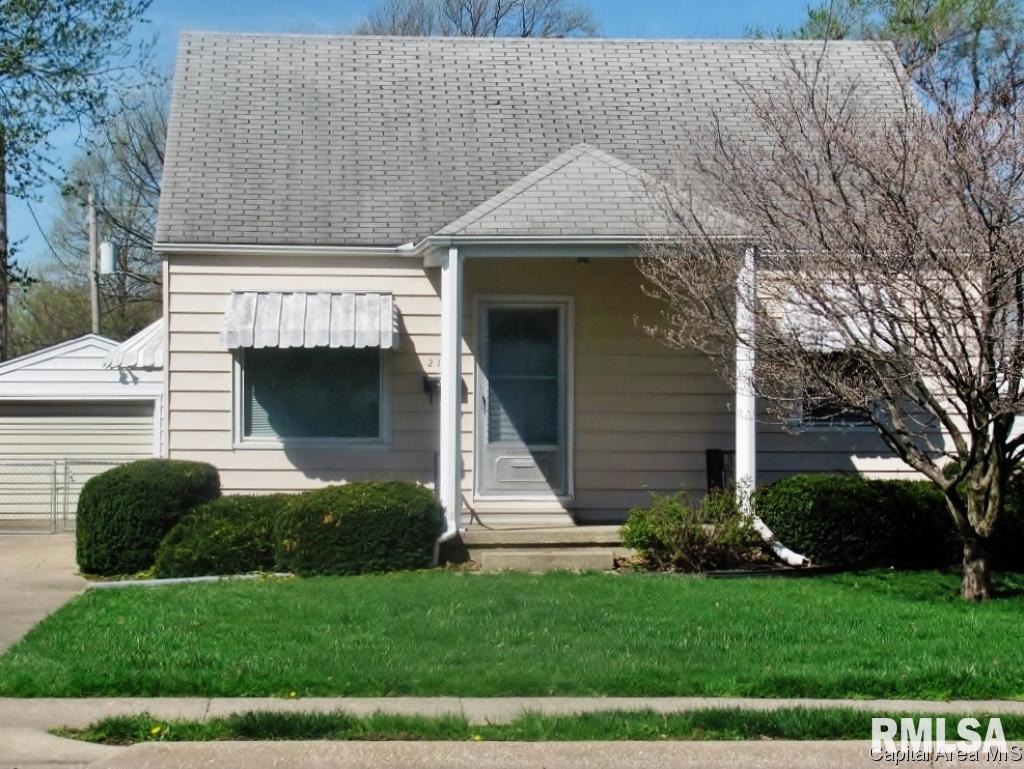 2125 North 19th Street Springfield, IL 62702 - Photo 1 of 10