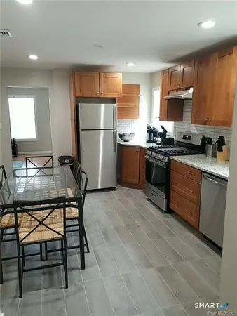 $2,600 | 531 East Street, New Haven, CT 06511