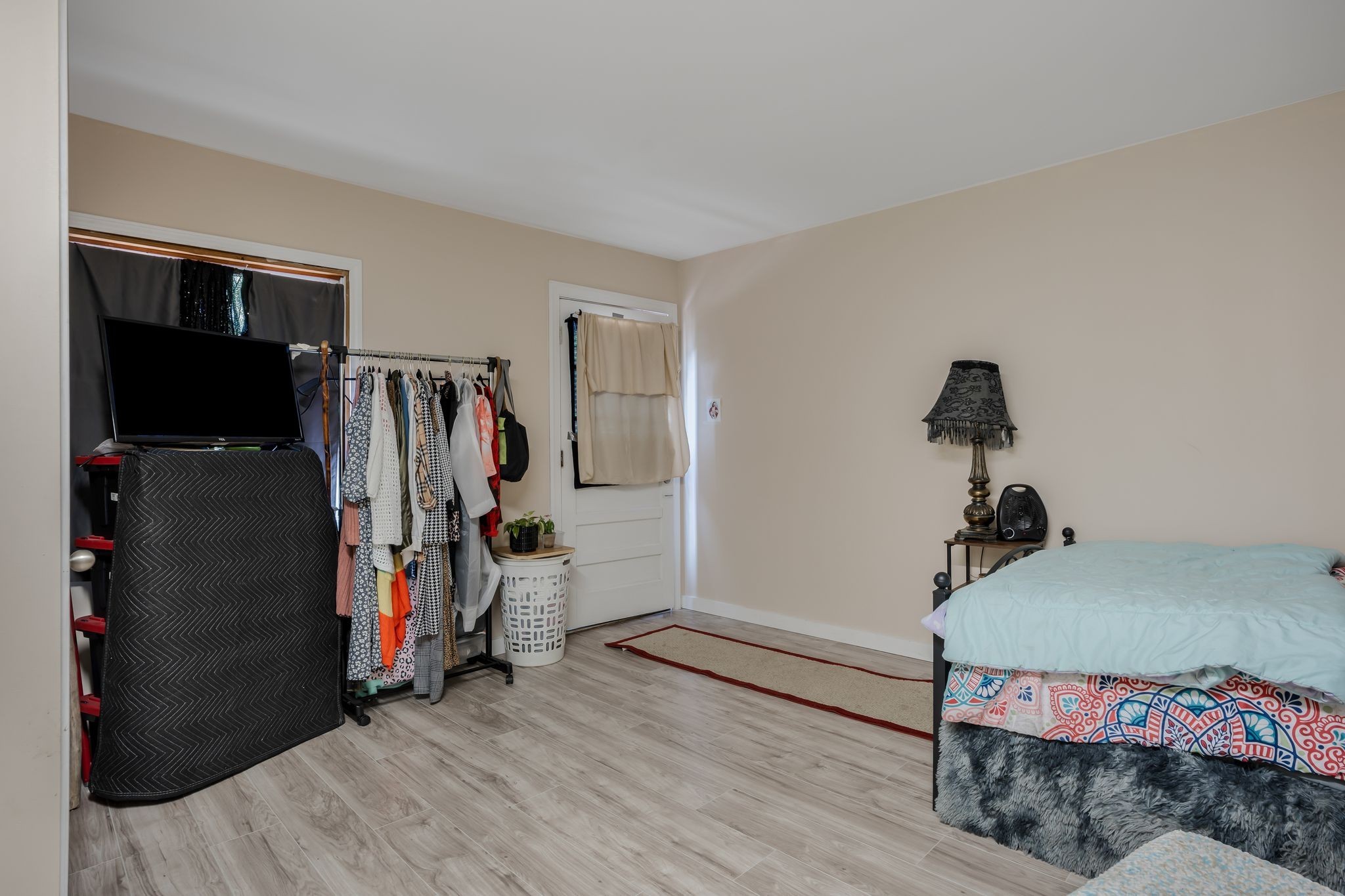 960 Harsh Lane Castalian Springs, TN 37031 - Photo 36 of 51 a view of a room with gym equipment