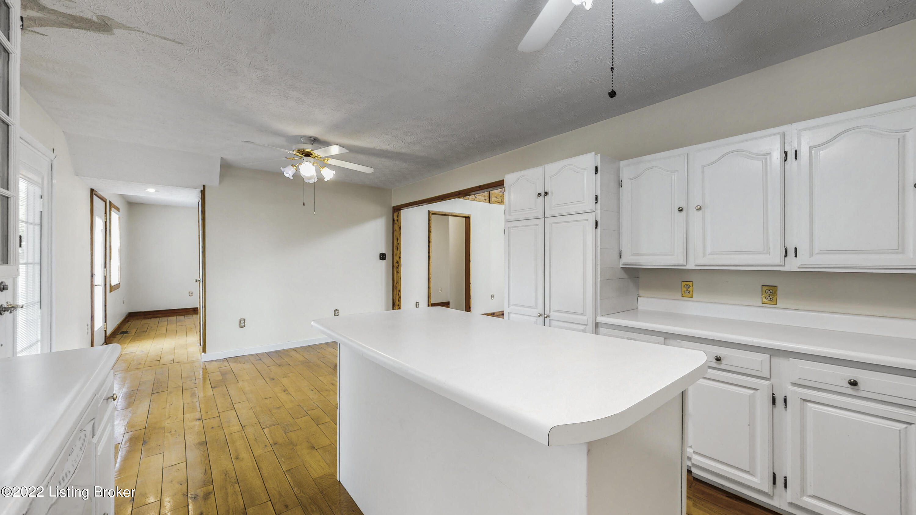 5440 Louisville Road Salvisa, KY 40372 - Photo 14 of 40 5440 Louisville Rd-15