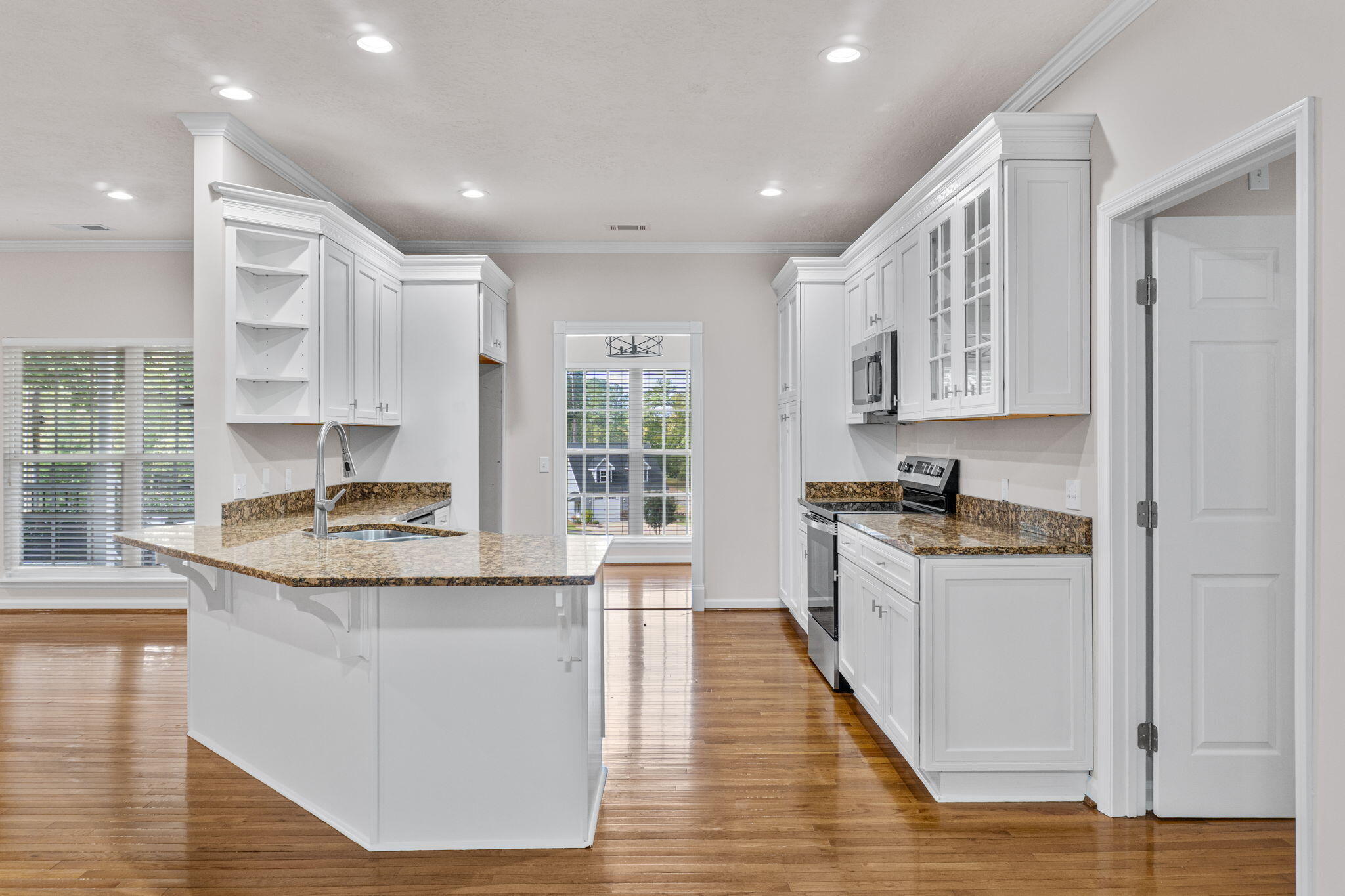 2209 Maple Drive North Augusta, SC 29860 - Photo 13 of 40 14-web-or-mls-DSC00076