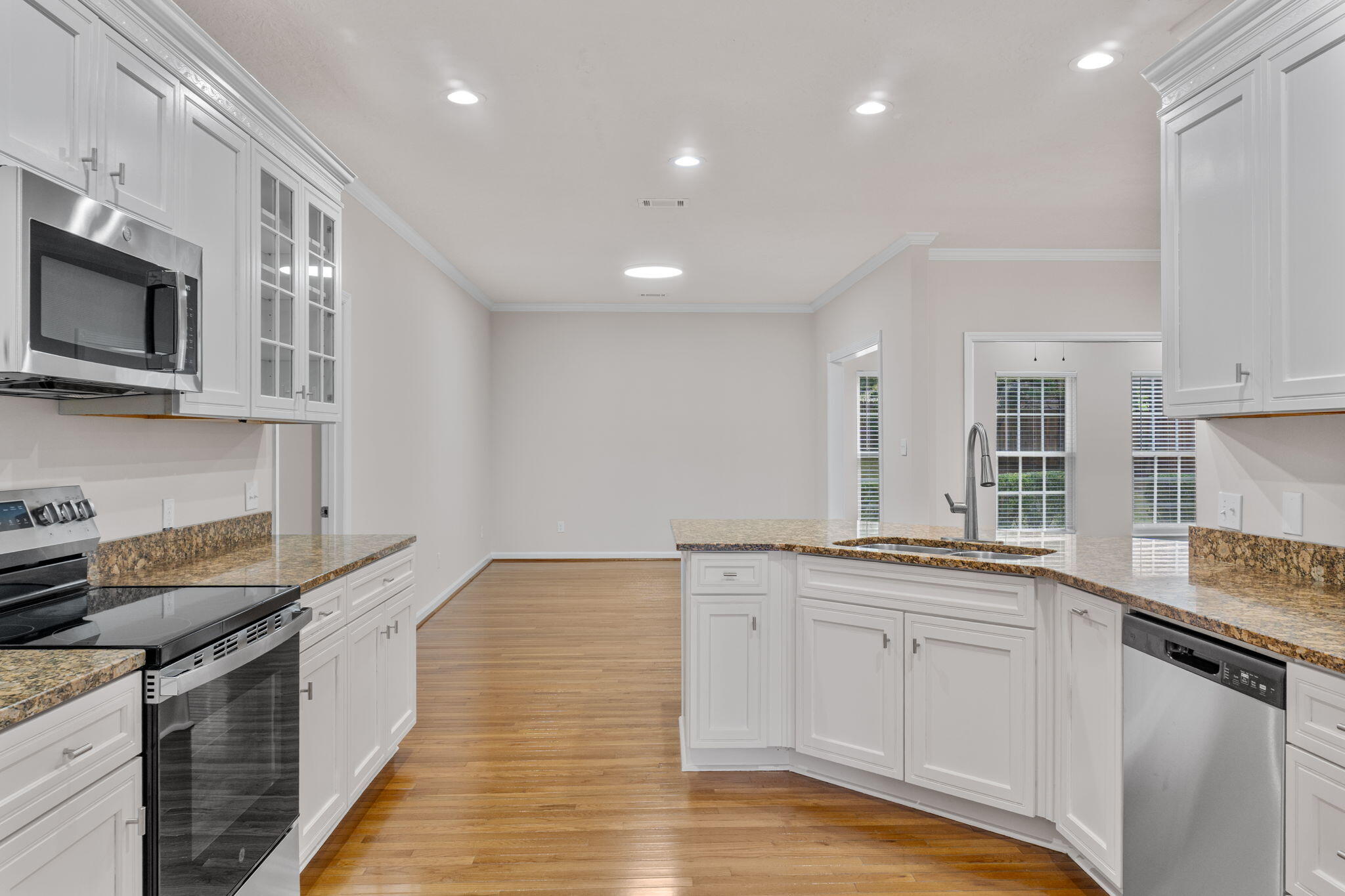 2209 Maple Drive North Augusta, SC 29860 - Photo 14 of 40 15-web-or-mls-DSC00081