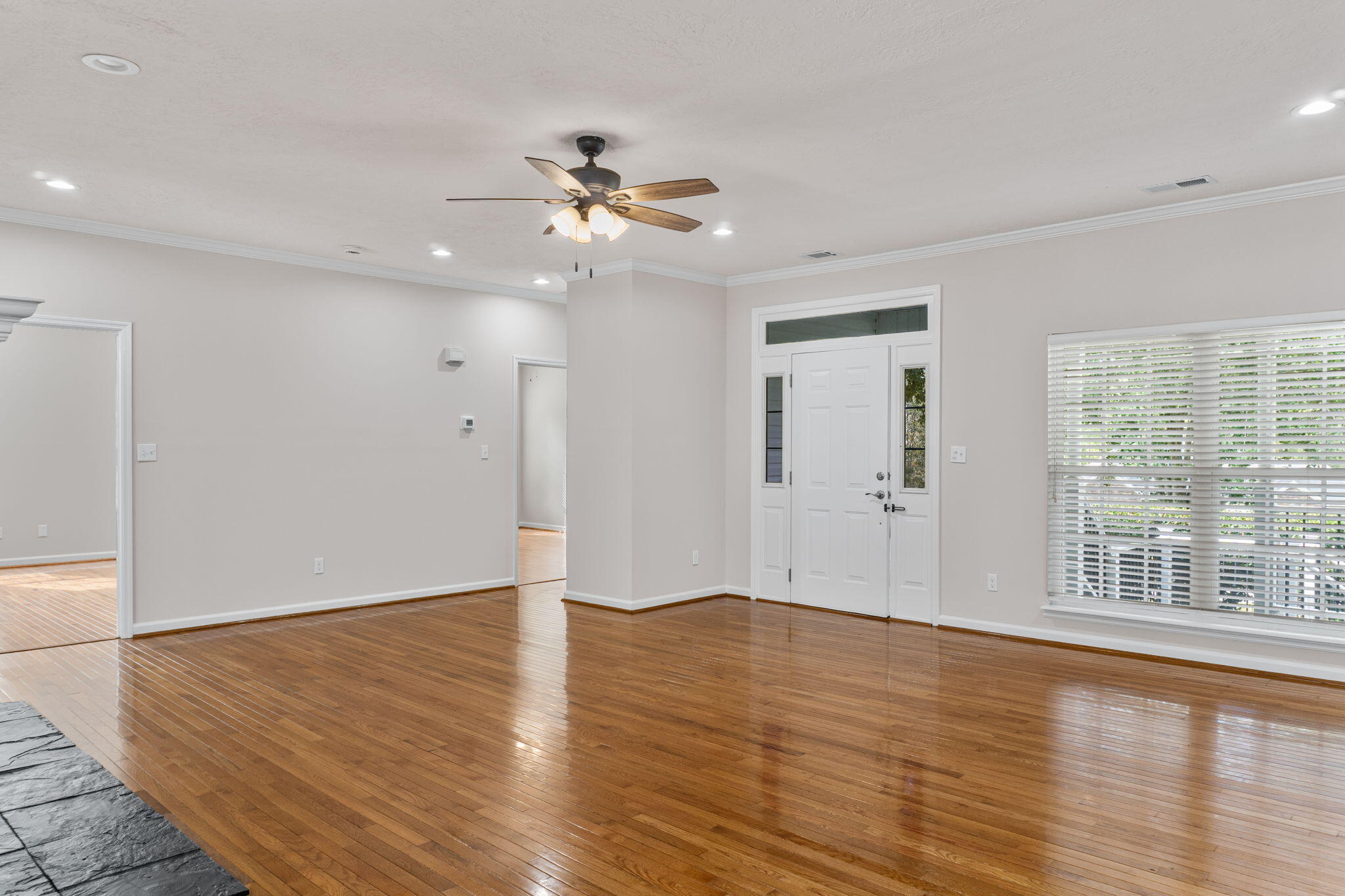 2209 Maple Drive North Augusta, SC 29860 - Photo 10 of 40 11-web-or-mls-DSC00059