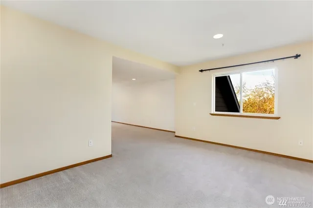 $4,200 | 16034 76th Place Northeast, Kenmore, WA 98028