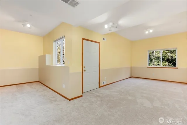 $4,200 | 16034 76th Place Northeast, Kenmore, WA 98028