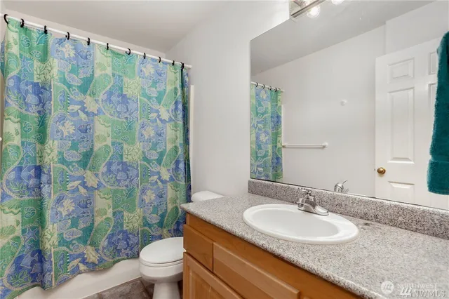 $4,200 | 16034 76th Place Northeast, Kenmore, WA 98028