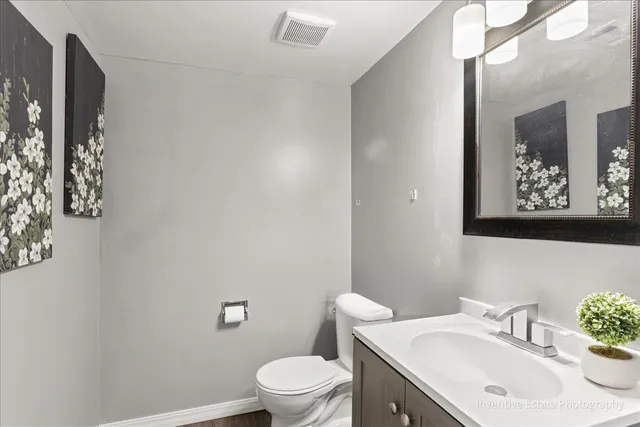 $235,000 | 1321 172nd Street, East Hazel Crest, IL 60429