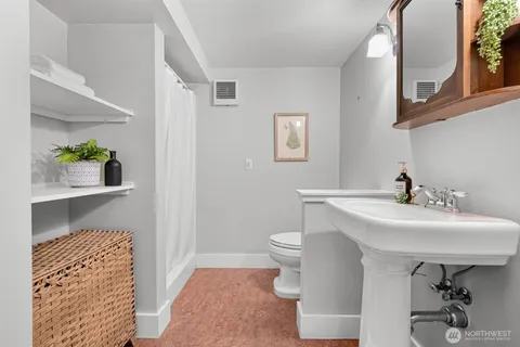 $995,000 | 2816 Cornwall Avenue, Bellingham, WA 98225