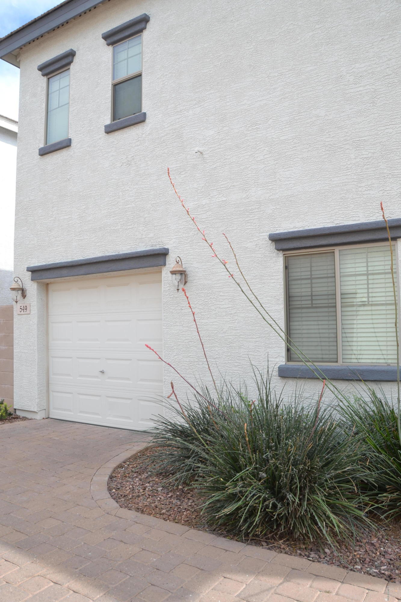 549 North Ranger Trail Gilbert, AZ 85234 - Photo 18 of 20 Garage2
