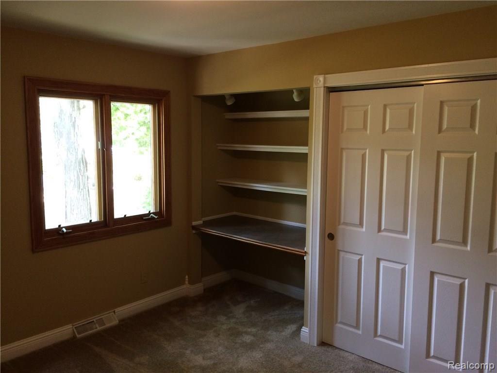2290 Oak Grove Road Howell, MI 48855 - Photo 28 of 34 IMG_2272.JPG