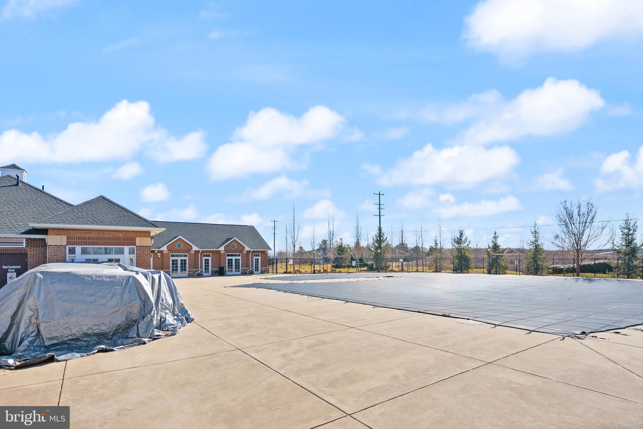 42274 Riggins Ridge Terrace Brambleton, VA 20148 - Photo 50 of 56 a view of outdoor space with city view