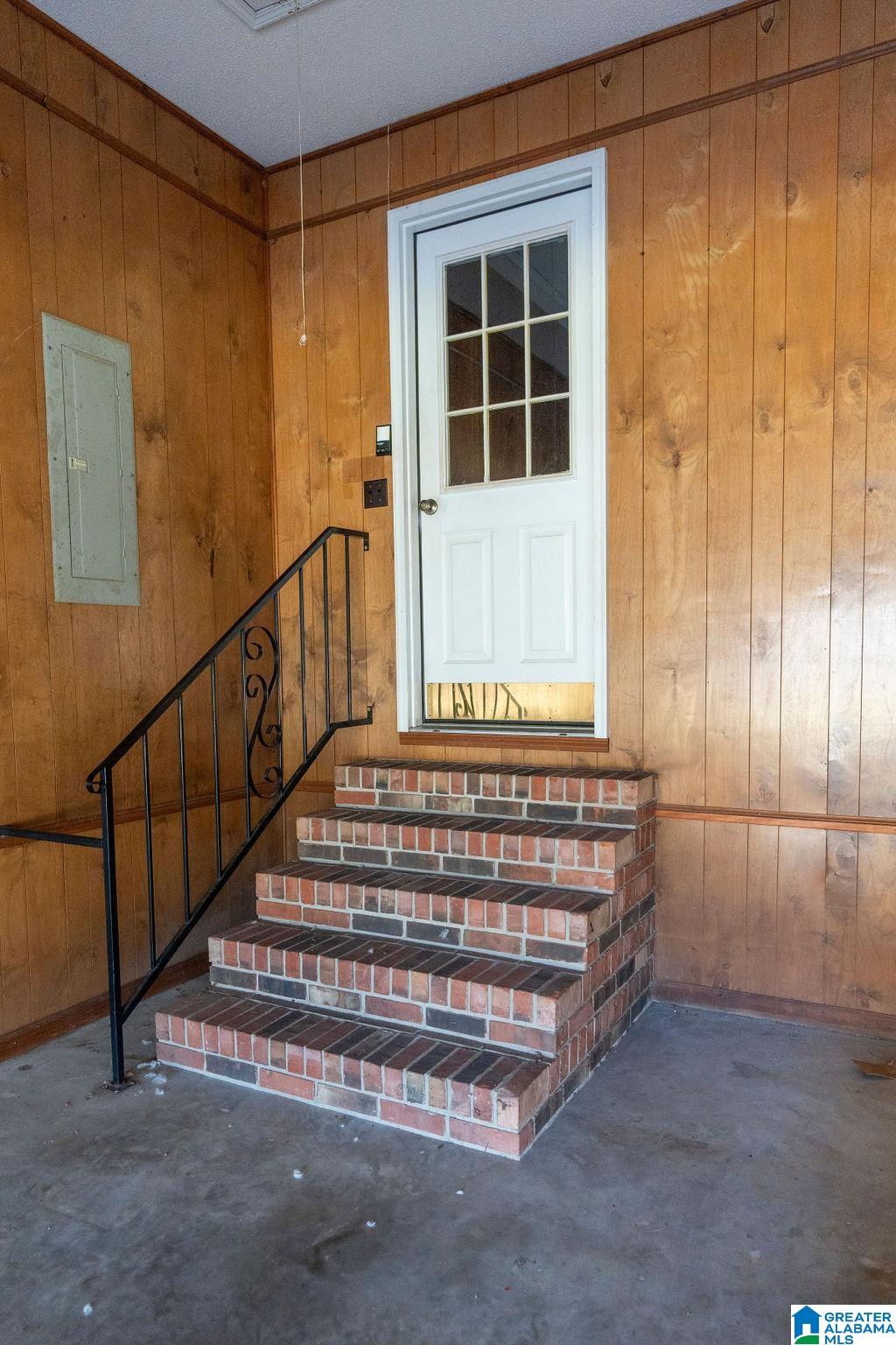605 Magnolia Avenue Oneonta, AL 35121 - Photo 7 of 28