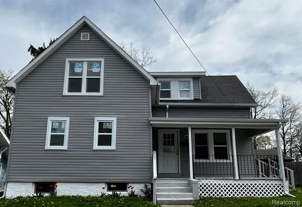 $149,000 | 417 East Hunt Street, Adrian, MI 49221