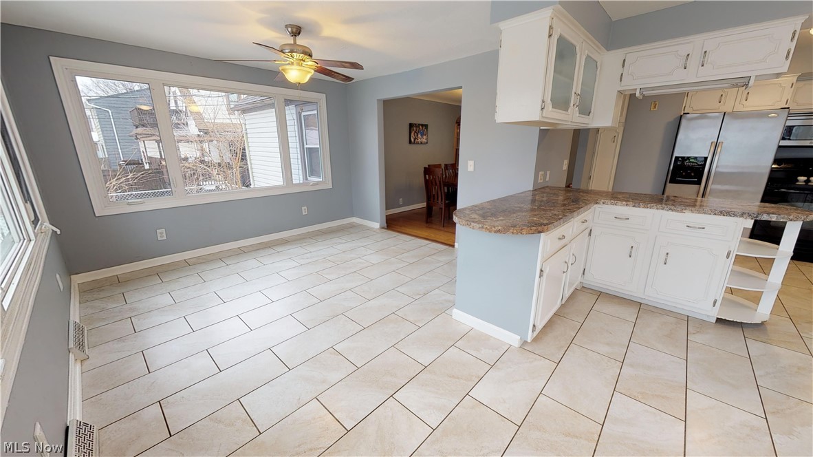 8262 Midland Road Mentor, OH 44060 - Photo 4 of 30 Gallery Image 4