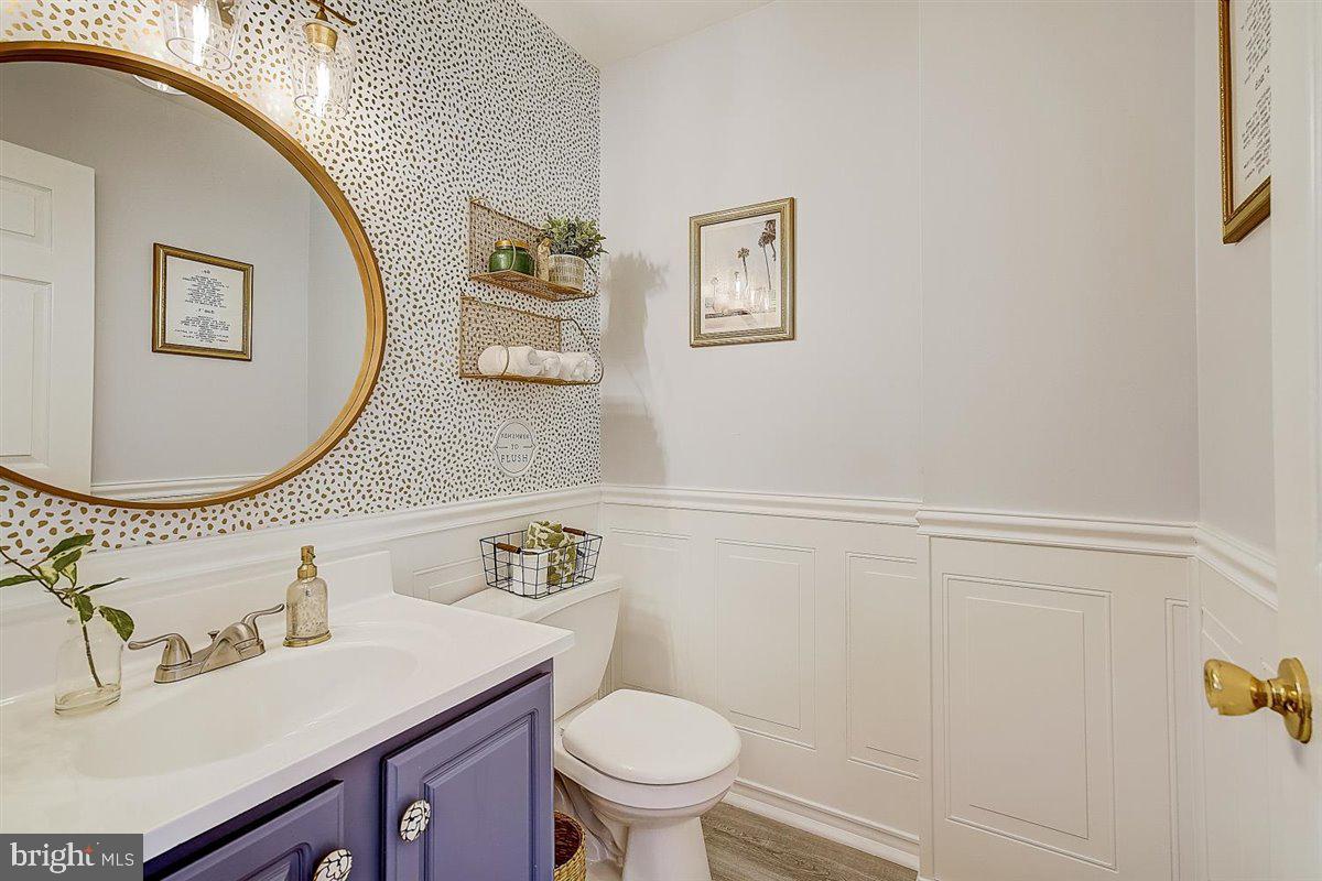 219 Springvalley Way Aston, PA 19014 - Photo 19 of 41 Half Bathroom