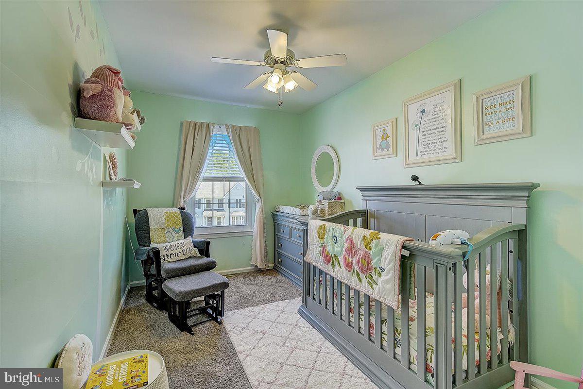 219 Springvalley Way Aston, PA 19014 - Photo 25 of 41 Bedroom
