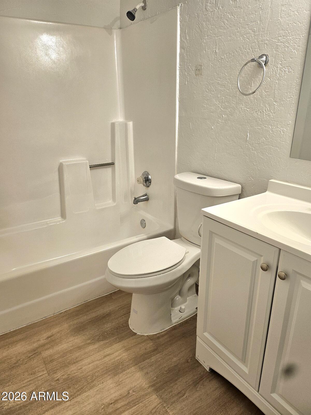 510 East Hatcher Road, Unit OFC Phoenix, AZ 85020 - Photo 37 of 47 Unit 208 Interior