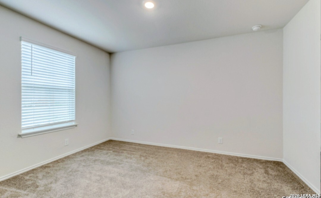 9558 Ranch Loop San Antonio, TX 78254 - Photo 14 of 51