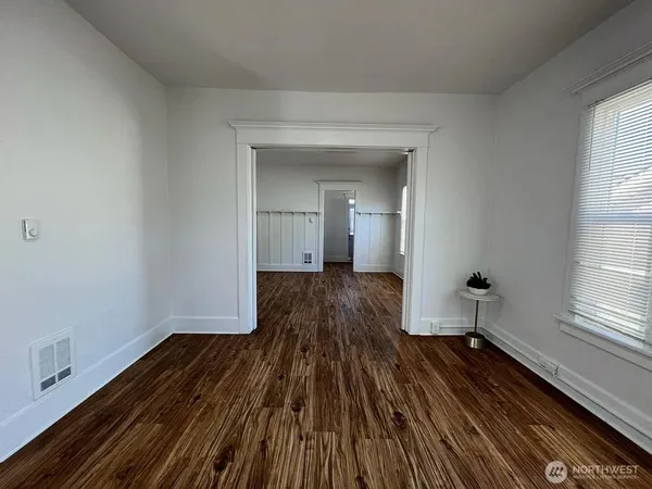 $2,400,000 | 1319 South 9th Street, Tacoma, WA 98405