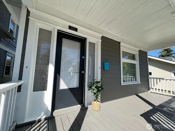 $2,400,000 | 1319 South 9th Street, Tacoma, WA 98405