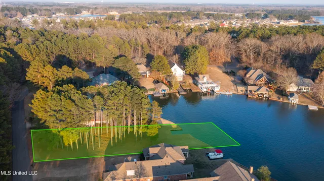 $235,000 | 155 Pembroke Circle, Madison, MS 39110