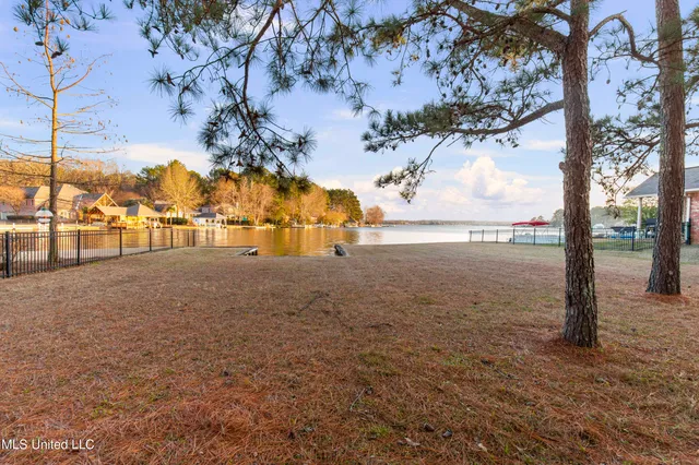 $235,000 | 155 Pembroke Circle, Madison, MS 39110