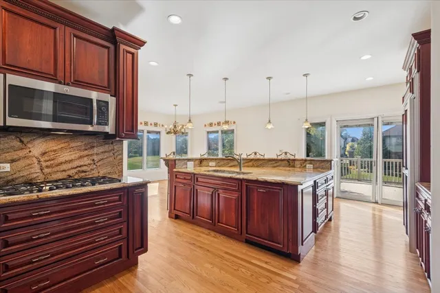 $979,125 | 12328 Province Drive, Lemont, IL 60439