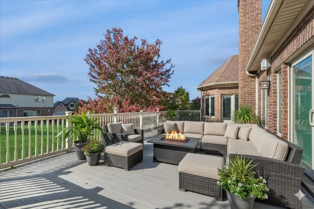 $979,125 | 12328 Province Drive, Lemont, IL 60439