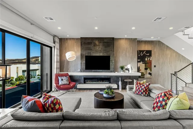 $7,999 | 1237 Starview Peak Court, Henderson, NV 89012