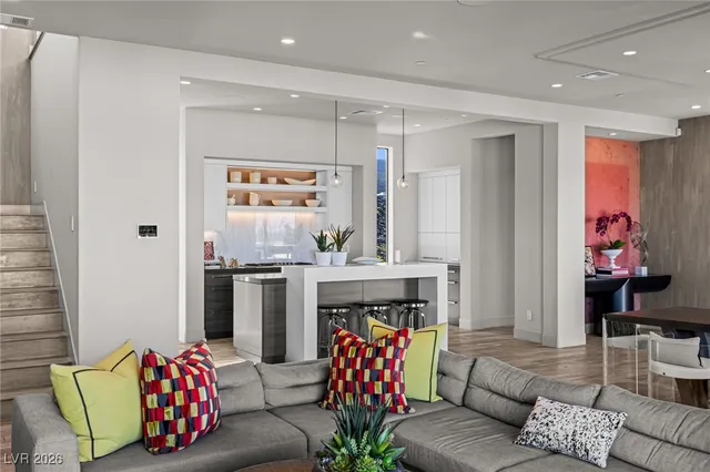 $7,999 | 1237 Starview Peak Court, Henderson, NV 89012