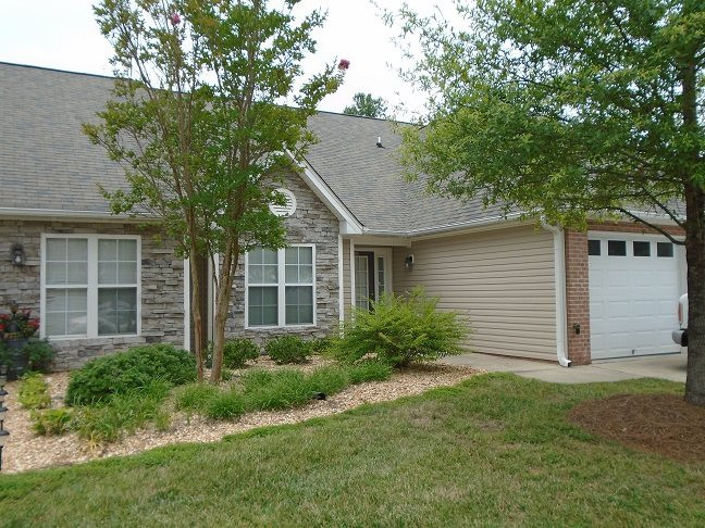 11211 Avocet Lane, Unit 101 Raleigh, NC 27617 - Photo 1 of 18 Photo 1