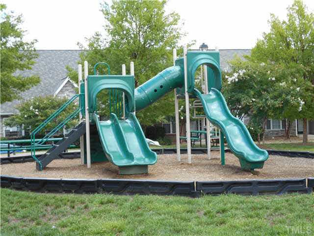 11211 Avocet Lane, Unit 101 Raleigh, NC 27617 - Photo 14 of 18 Photo 14