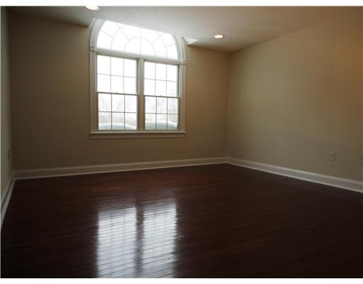25 Ocean Ridge Drive Charlestown, RI 02813 - Photo 10 of 12 Bedroom. GUEST BEDROOM WITH ON SUITE BATH